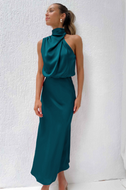 Claudiara | Elegantes Midikleid mit asymmetrischem Rundhalsausschnitt